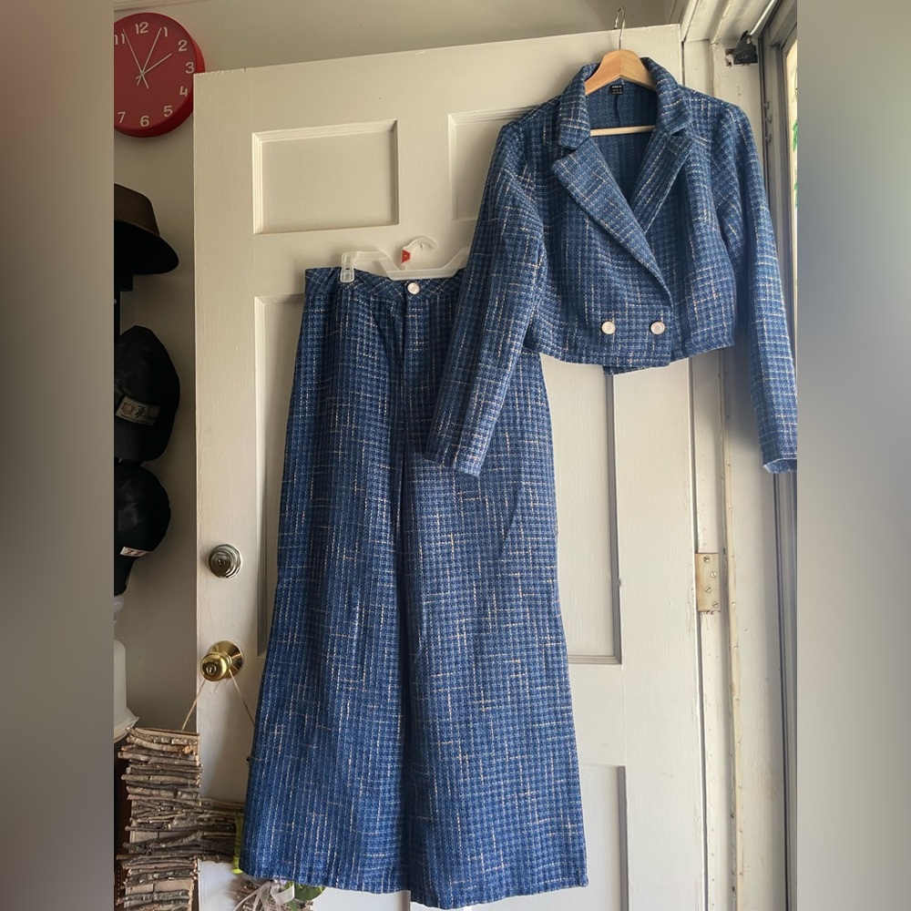 Retro tweed style blue suit